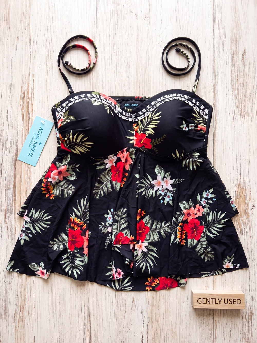 Kona Sol Swim Tankini Top. Large.